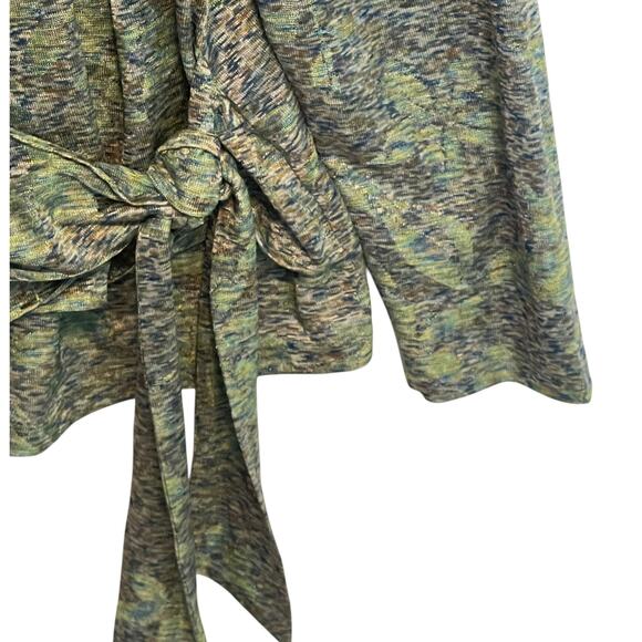 Coldwater Creek Faux Wrap Top Womens Size 1X Green Floral Long Sleeve Blouse - Picture 3 of 8